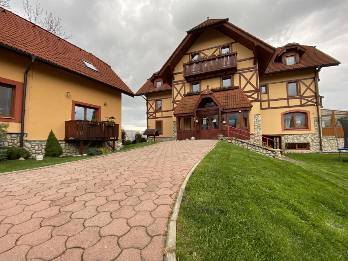 Penzion Bado Stara Lesna Bagian luar foto