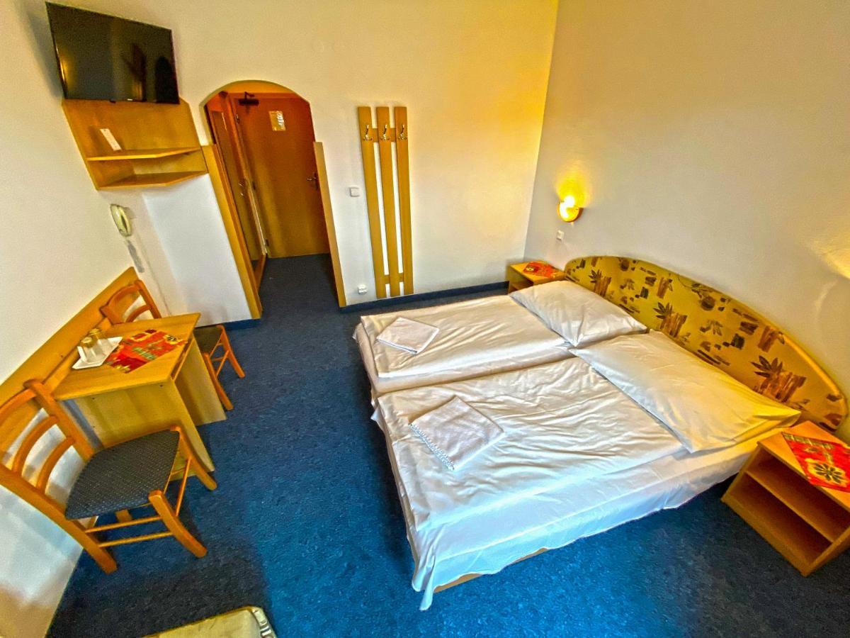 Penzion Bado Stara Lesna Bagian luar foto